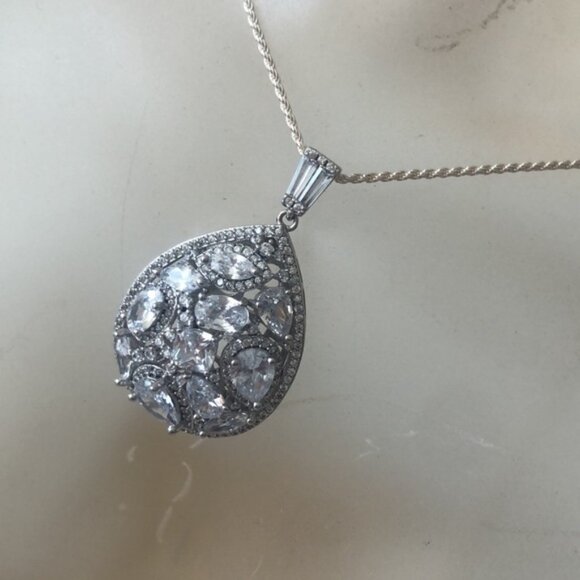 FZN 925 Sterling Silver Necklace w Filigree Teardrop Crystals Pendant 13" long - Picture 11 of 16